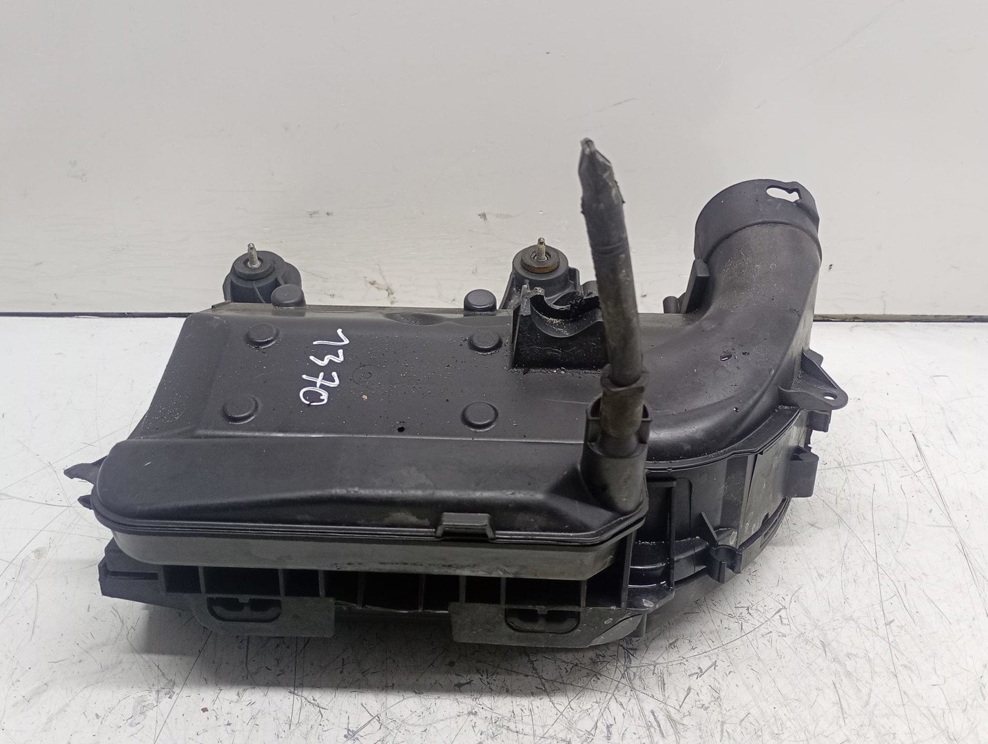 Carcasa filtru aer 9673061080 Peugeot 508 1 (facelift) (2014 - 2020)