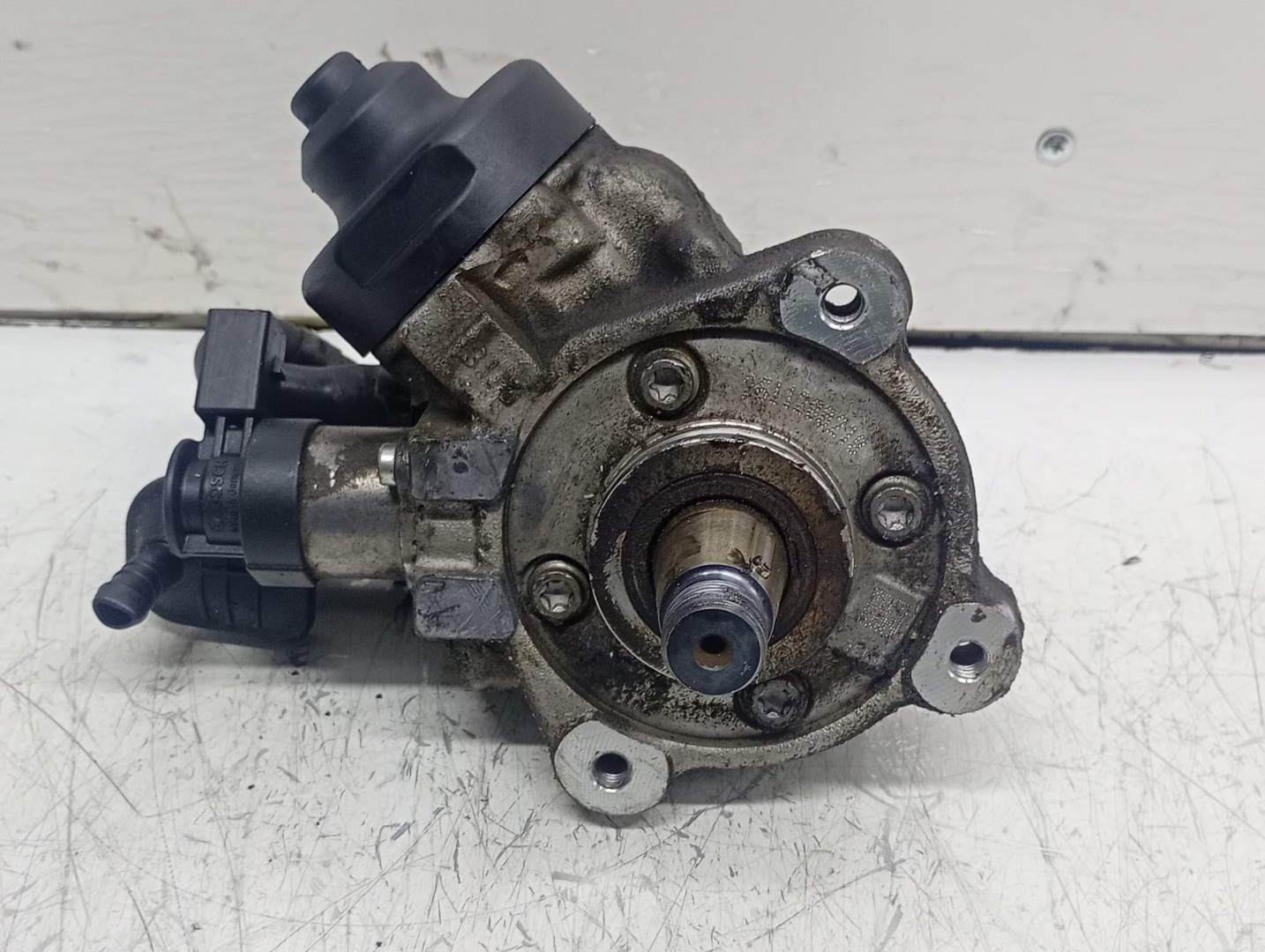 Pompa inalta presiune 03L130851Ax Volkswagen Passat B6 (2005 - 2010)
