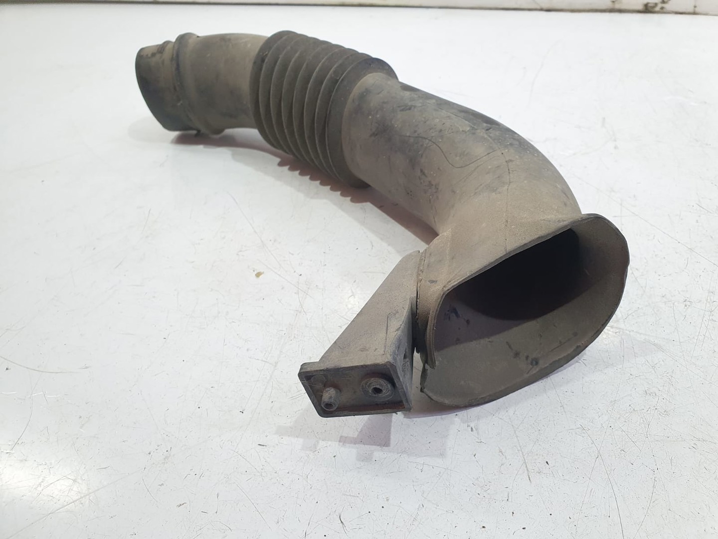 Furtun admisie 46826955 Fiat Punto 2 (facelift) (2003 - 2009)