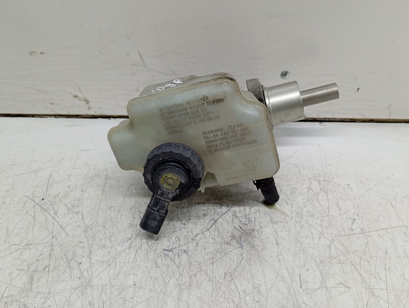 Pompa frana 1k1611301C Volkswagen Golf 5 (2003 - 2009)