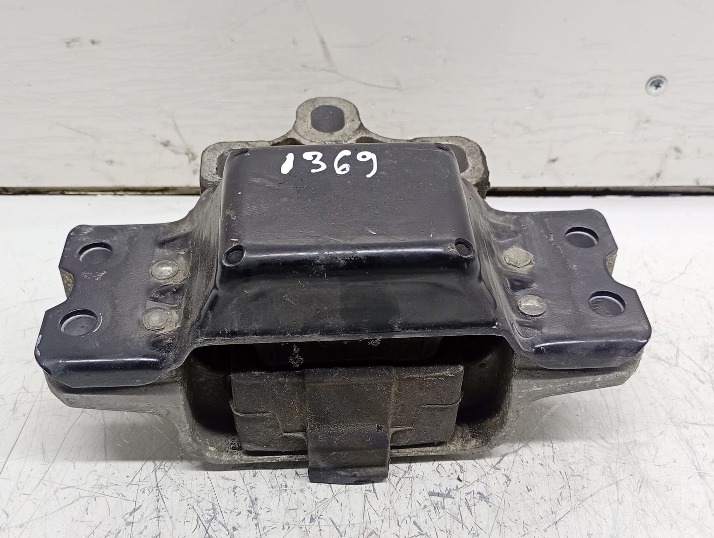 Suport motor 3C0199555 Volkswagen Passat B6 (2005 - 2010)