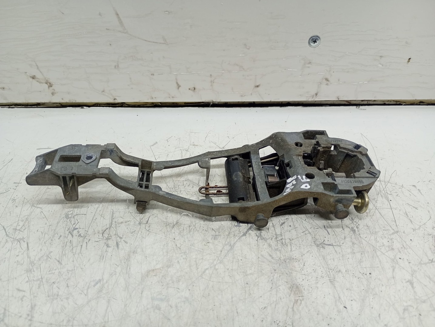 Suport maner exterior 1Z0839885 Volkswagen Golf 5 (2003 - 2009)