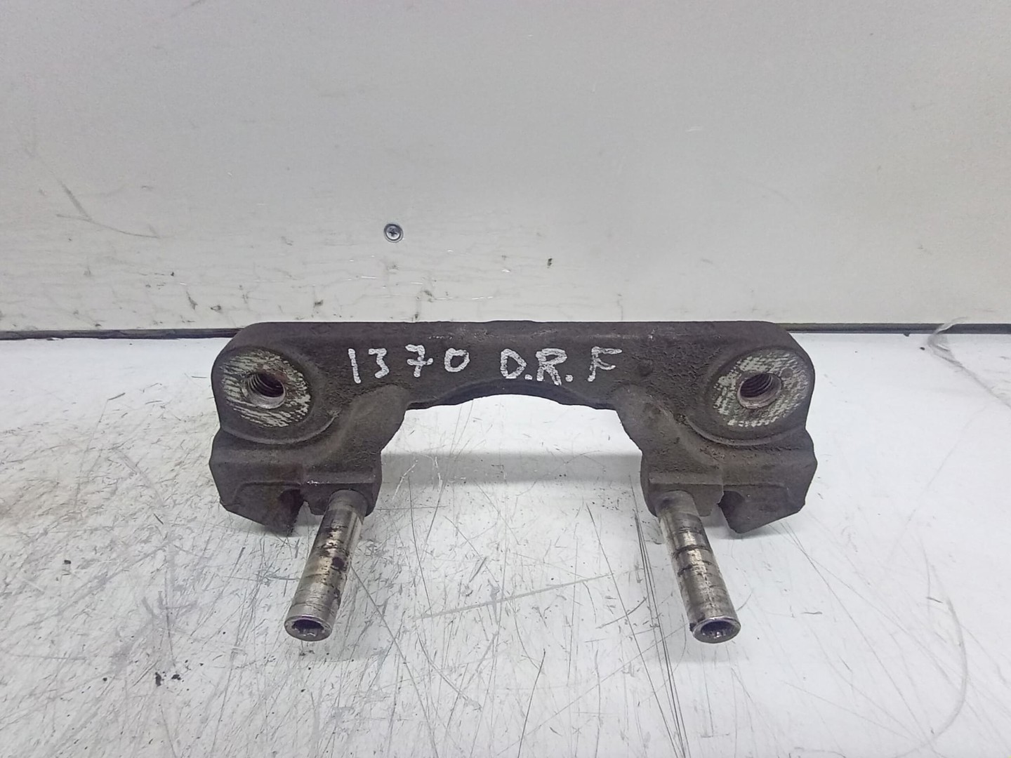 Suport etrier Volkswagen Golf 6 (2008 - 2015)