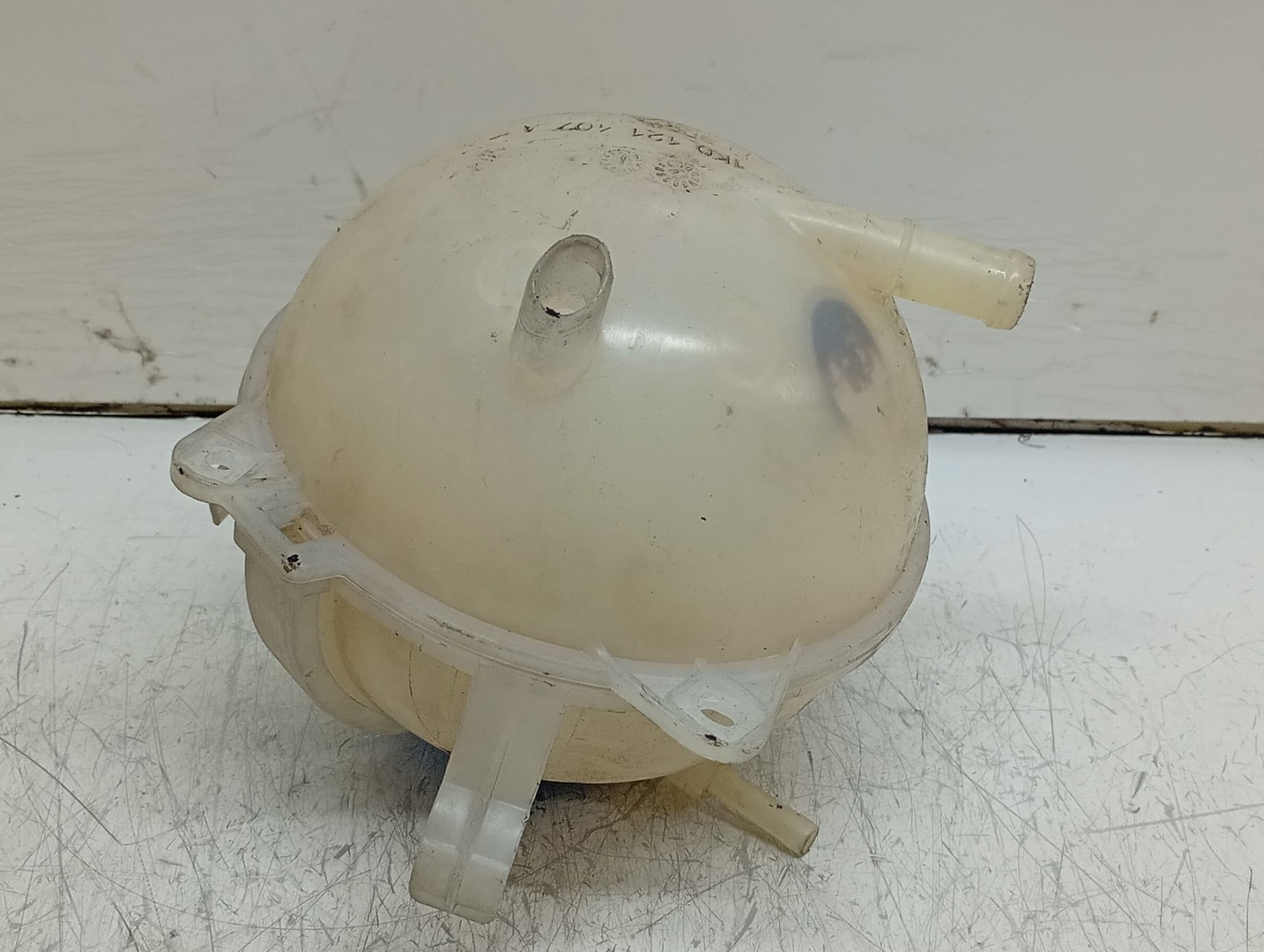 Vas expansiune 1k0121407A Volkswagen Golf 6 (2008 - 2015)