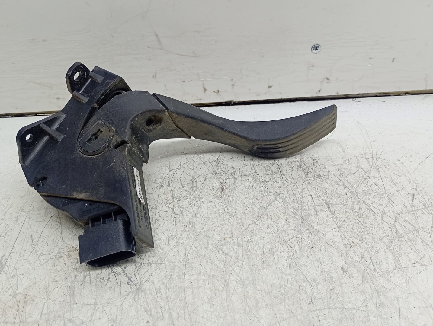 Pedala acceleratie 98AB9F836AE Ford Focus 1 (1999 - 2004)