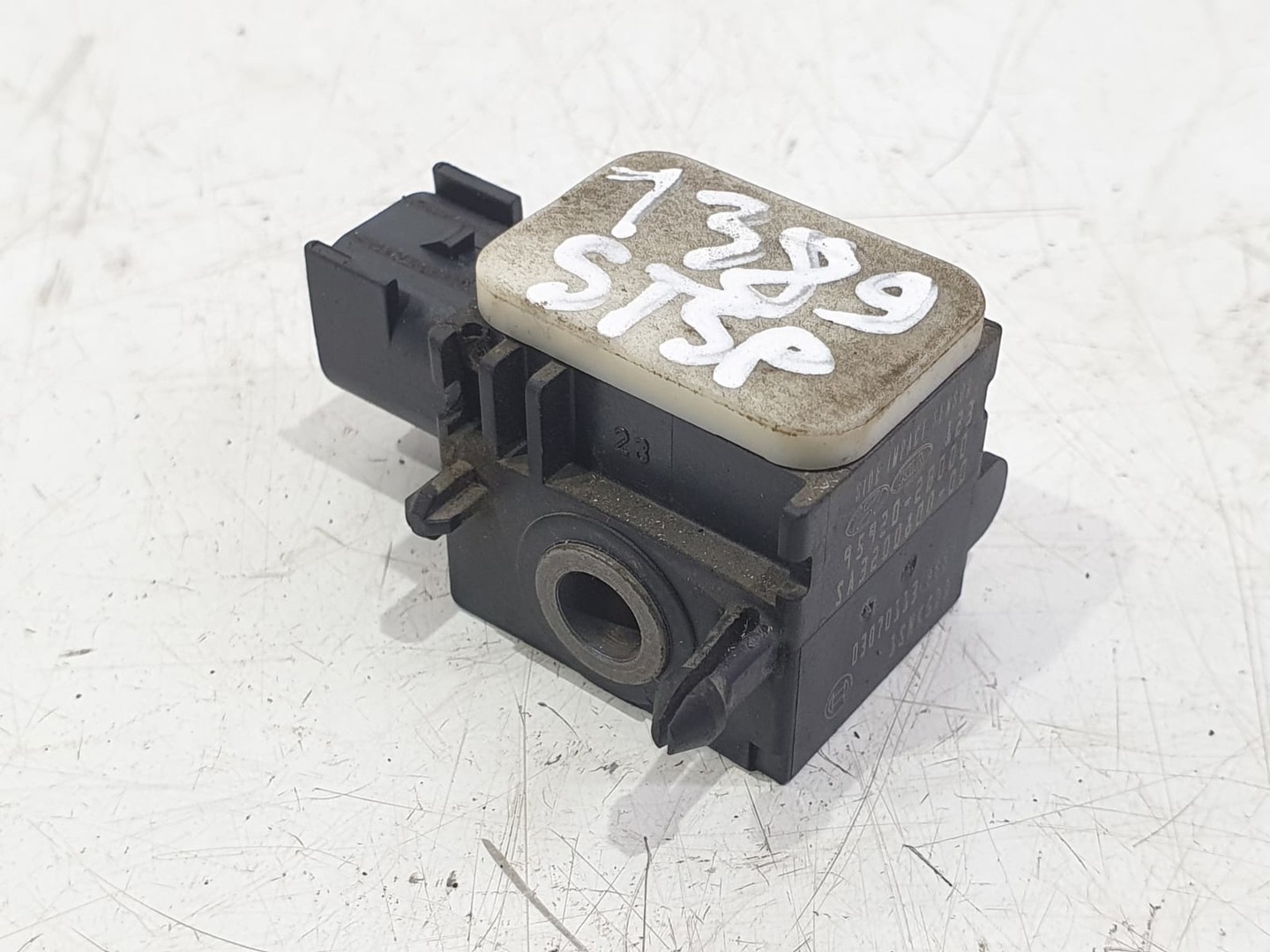 Senzor impact 95920-2b000 Hyundai Santa Fe CM (2006 - 2010)