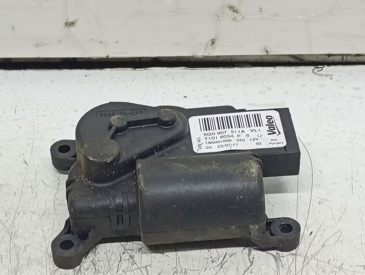 Motoras clapeta mixaj aer 5Q0907511A Volkswagen Passat B8 (2014 - 2020)