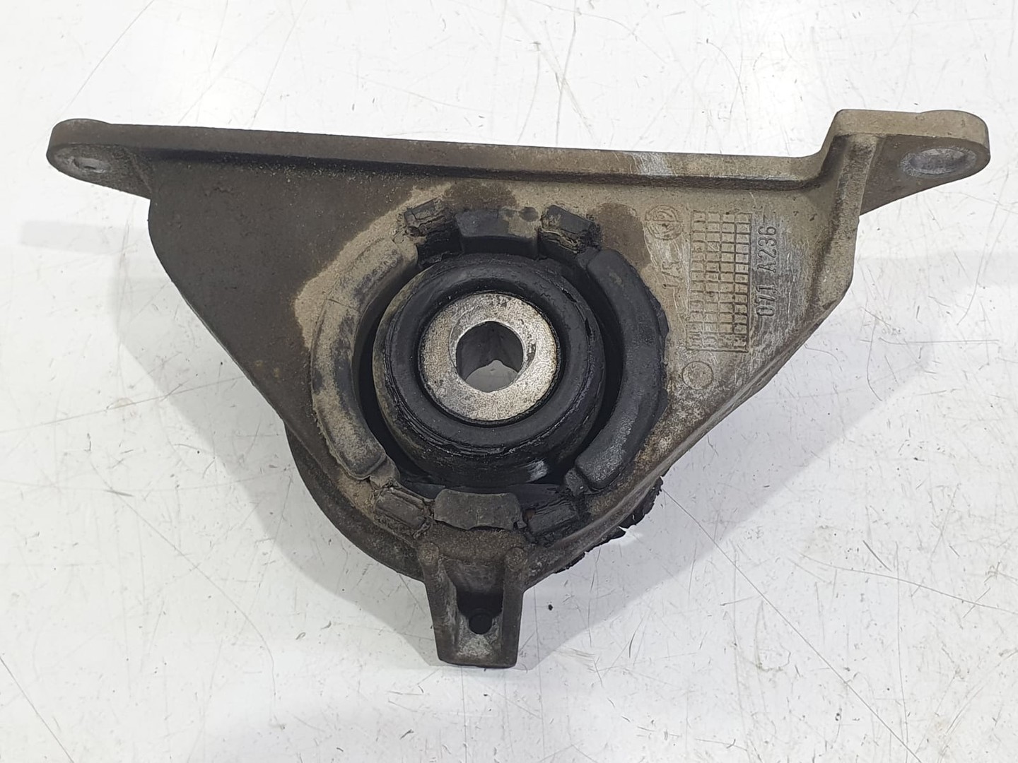 Suport motor 071a236 Fiat Punto 2 (facelift) (2003 - 2009)