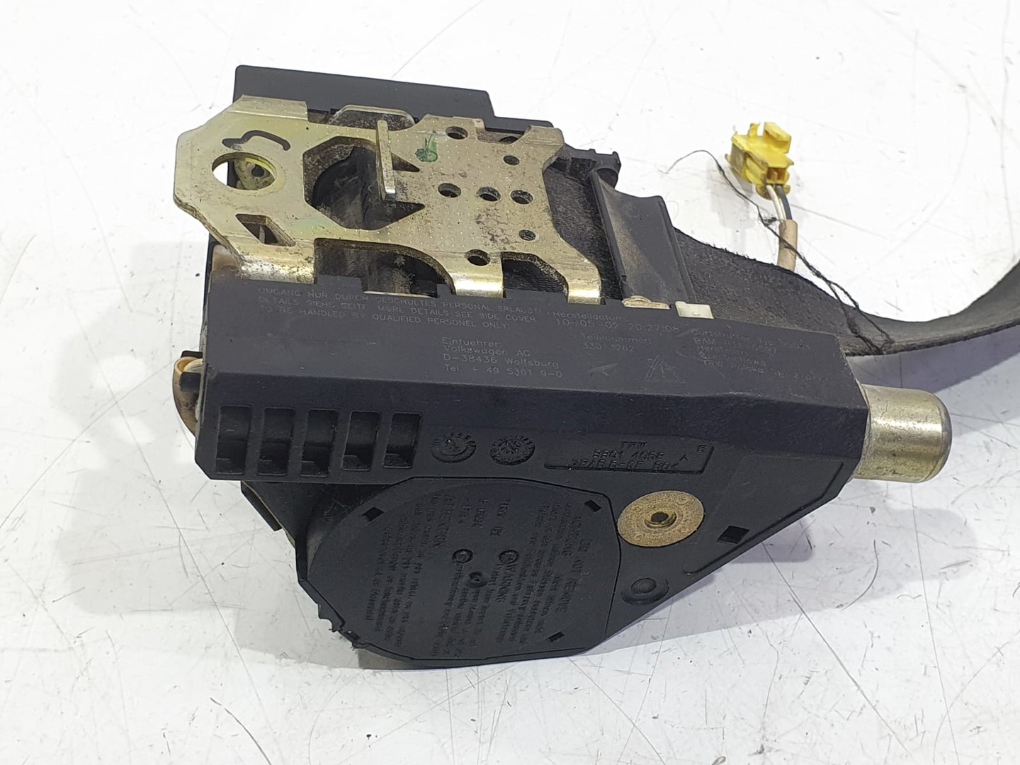 Centura siguranta dreapta fata 33014052a Volkswagen Golf 4 (1997 - 2006)