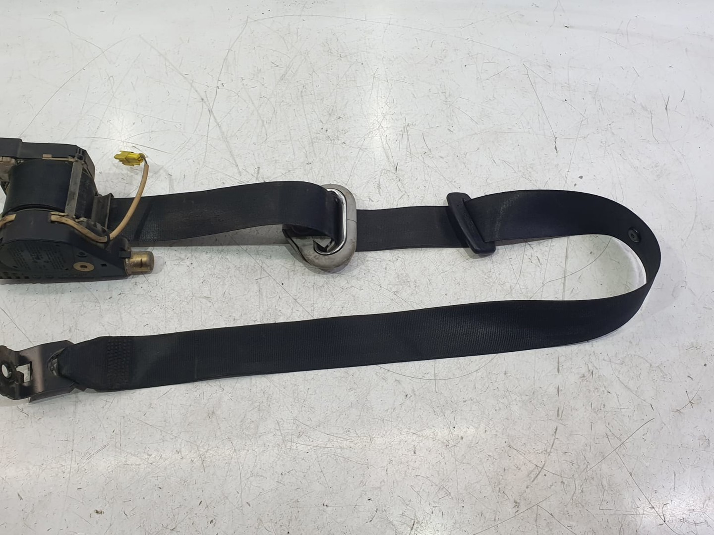 Centura siguranta dreapta fata 33014051 Volkswagen Golf 4 (1997 - 2006)