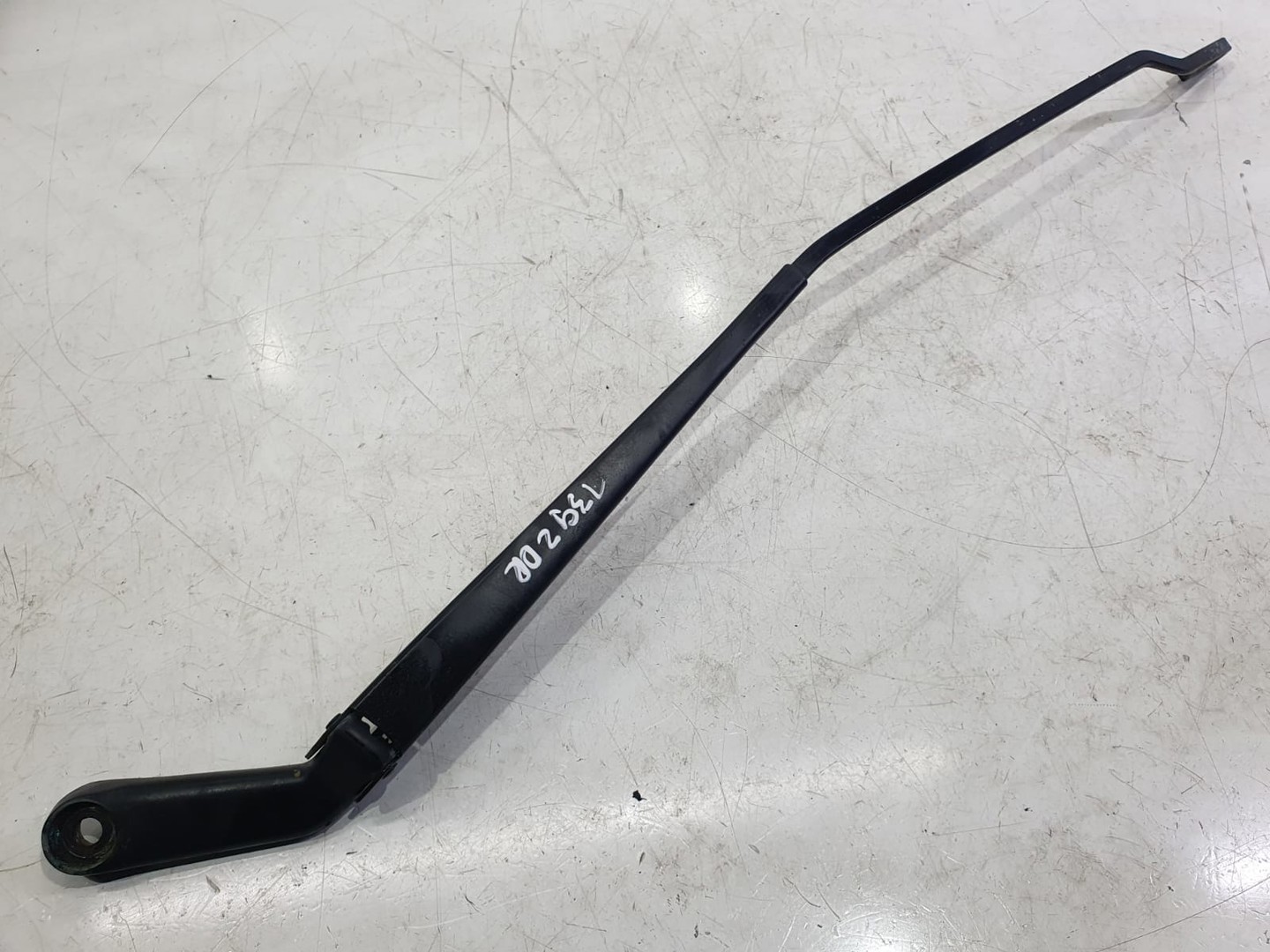 Brat stergator parbriz dreapta 1J1955410a Volkswagen Golf 4 (1997 - 2006)