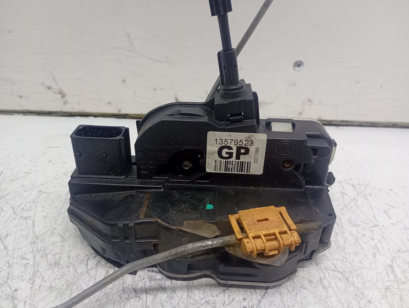 Broasca dreapta fata 13579523 Chevrolet Cruze J300 (2009 - 2012)