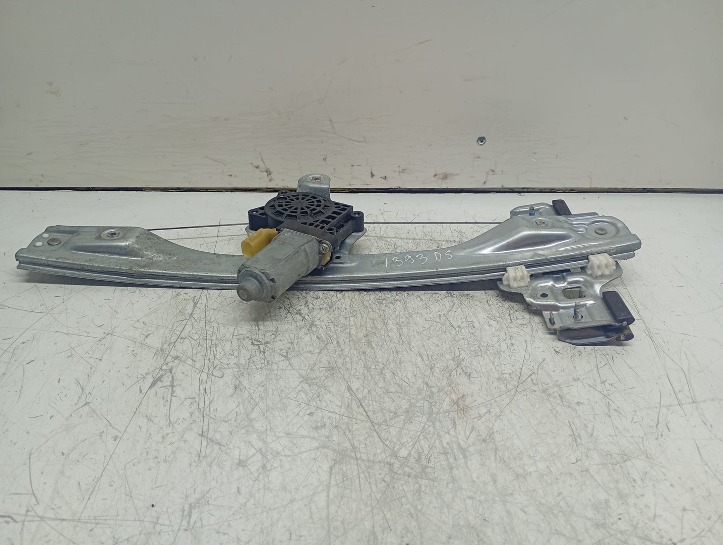 Macara geam dreapta spate Chevrolet Cruze J300 (2009 - 2012)