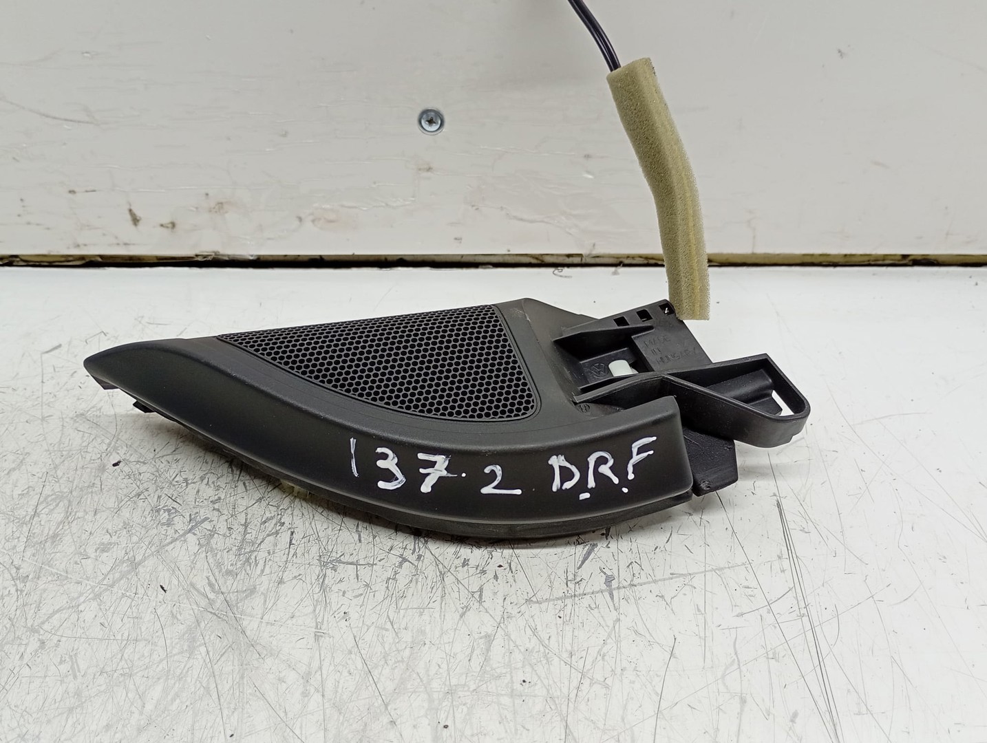 Boxa difuzor tweeter 5k0837986 Volkswagen Golf 6 (2008 - 2015)