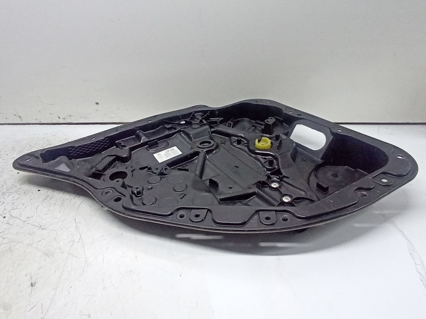 Macara geam stanga spate A2050047899 Mercedes Benz C-Class W205/S205/C205 (2014 - 2018)