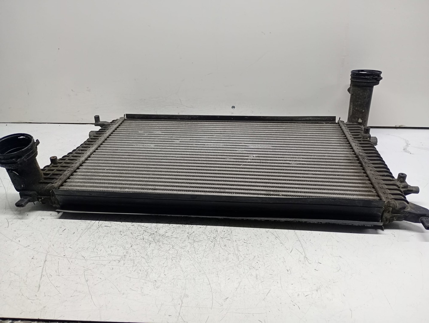 Radiator intercooler 1k0121345N Volkswagen Eos 1 (2006 - 2010)