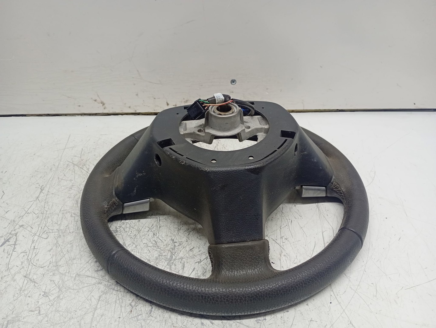 Volan in 3 spite cu comenzi 131-05610 Suzuki SX4 1 (2006 - 2014)