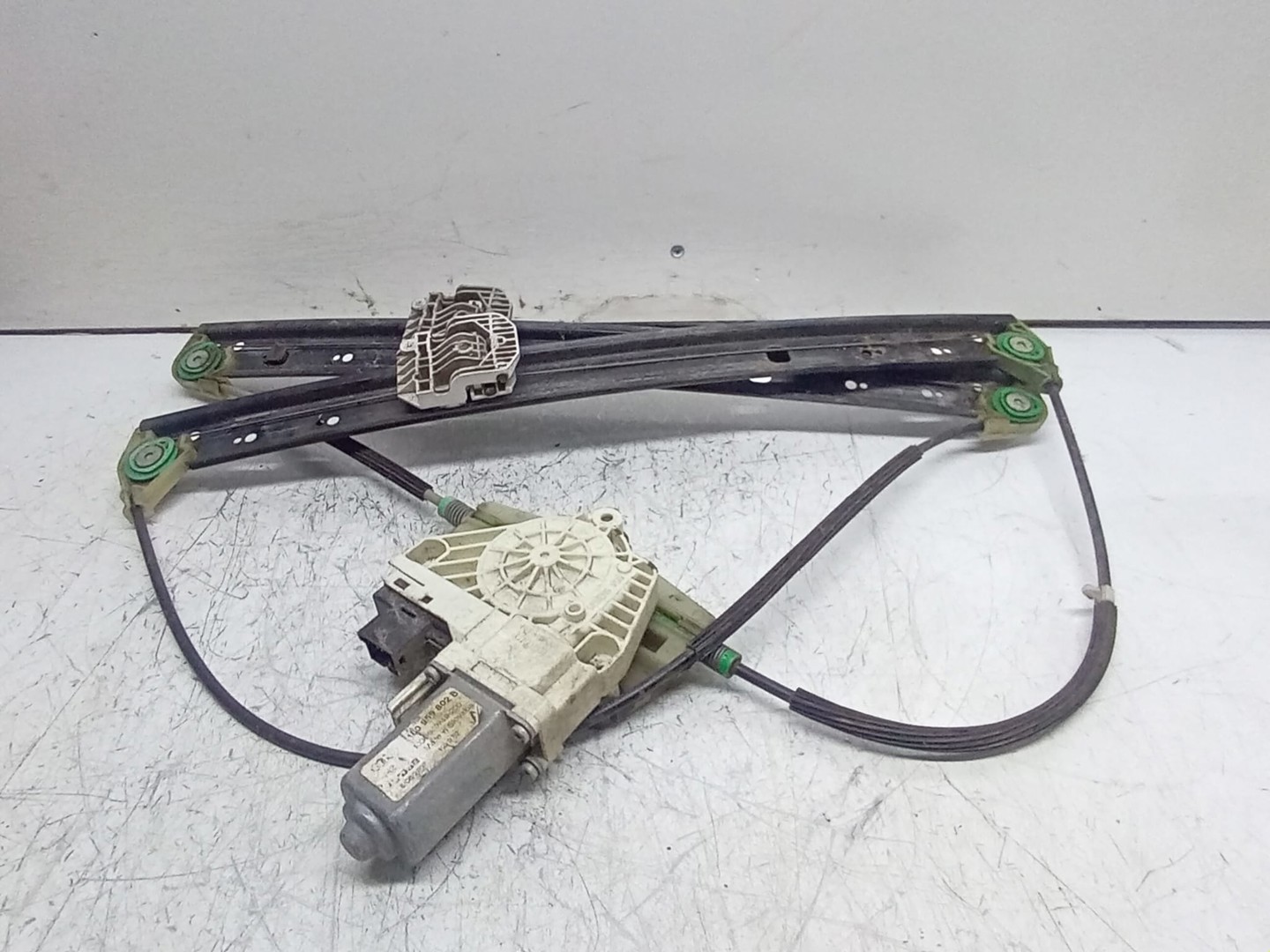 Macara geam dreapta fata 1L0959802 Seat Ibiza 3 (facelift) 6L (2006 - 2008)