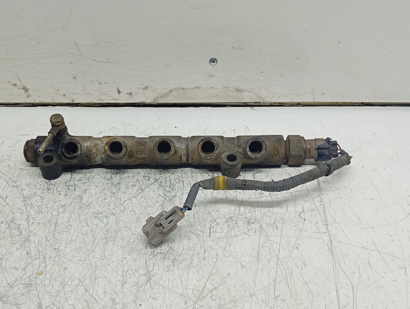 Rampa injectoare 8945812020 Toyota RAV4 2 (facelift) (2003 - 2006)