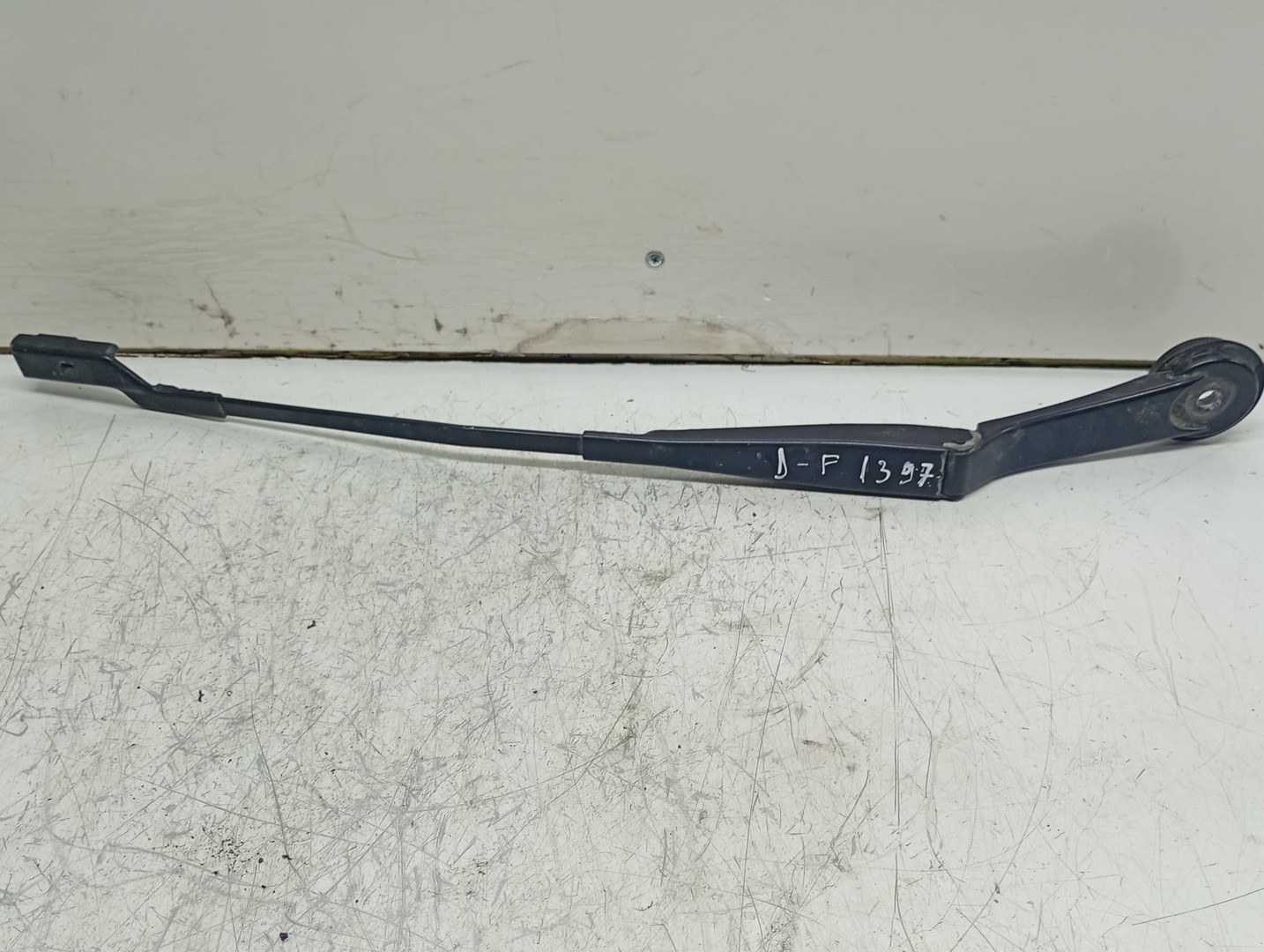 Brat stergator parbriz dreapta BM5117526BB Ford Focus 3 (2011 - 2015)