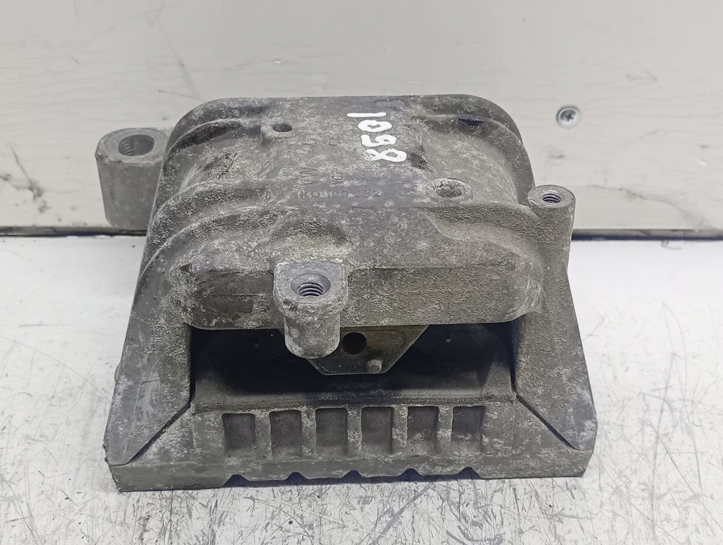 Suport motor 1k0199262 Volkswagen Golf 5 (2003 - 2009)