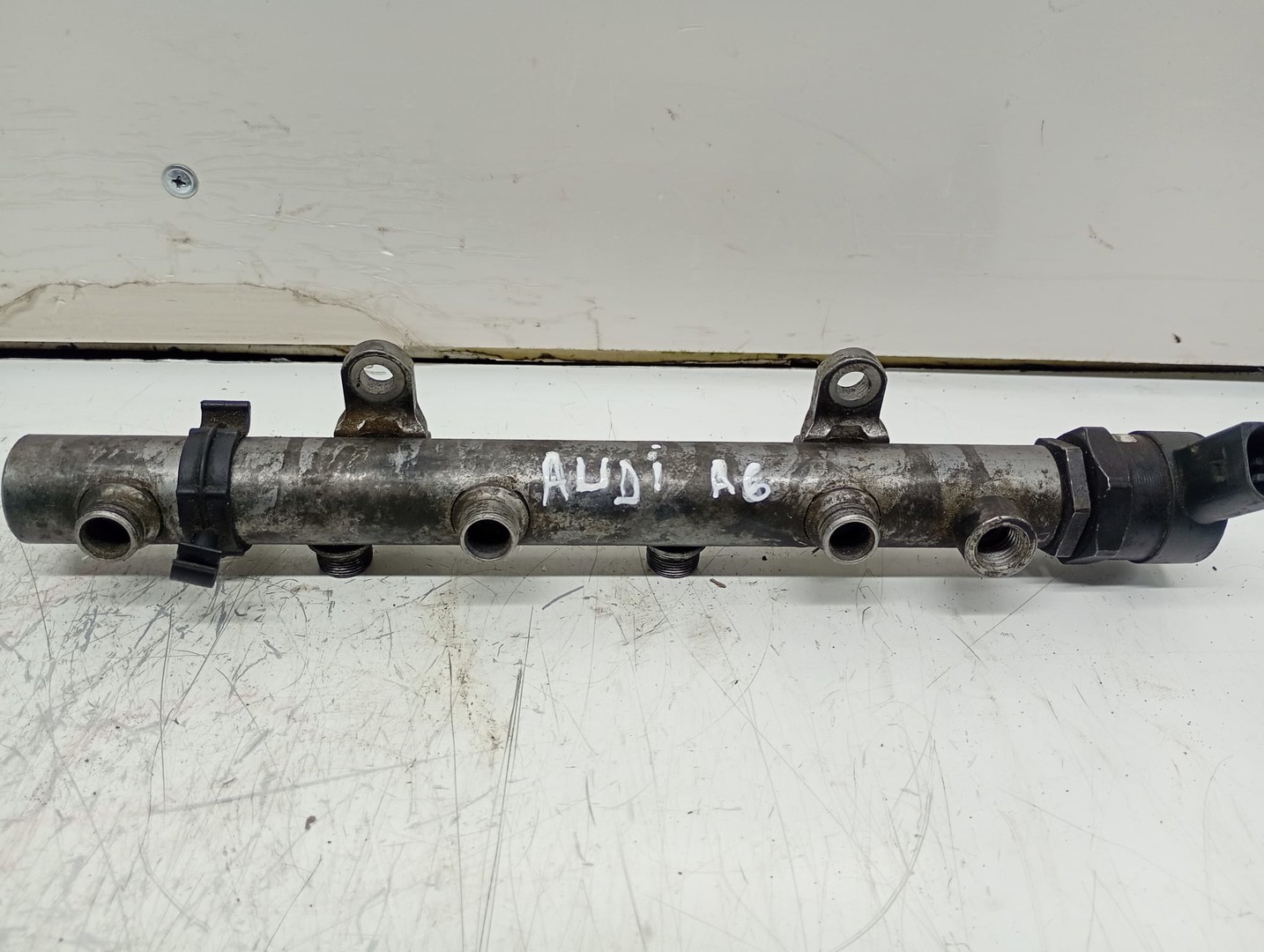 Rampa injectoare 0281002785 Audi A6 4F/C6 (2004 - 2008)