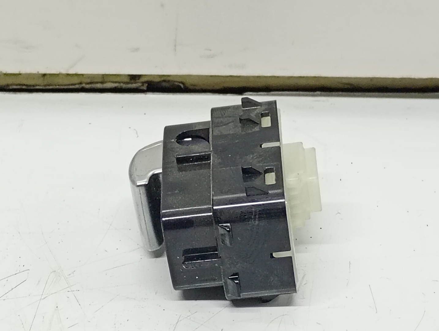 Buton geam A2059051513 Mercedes Benz C-Class W205/S205/C205 (2014 - 2018)