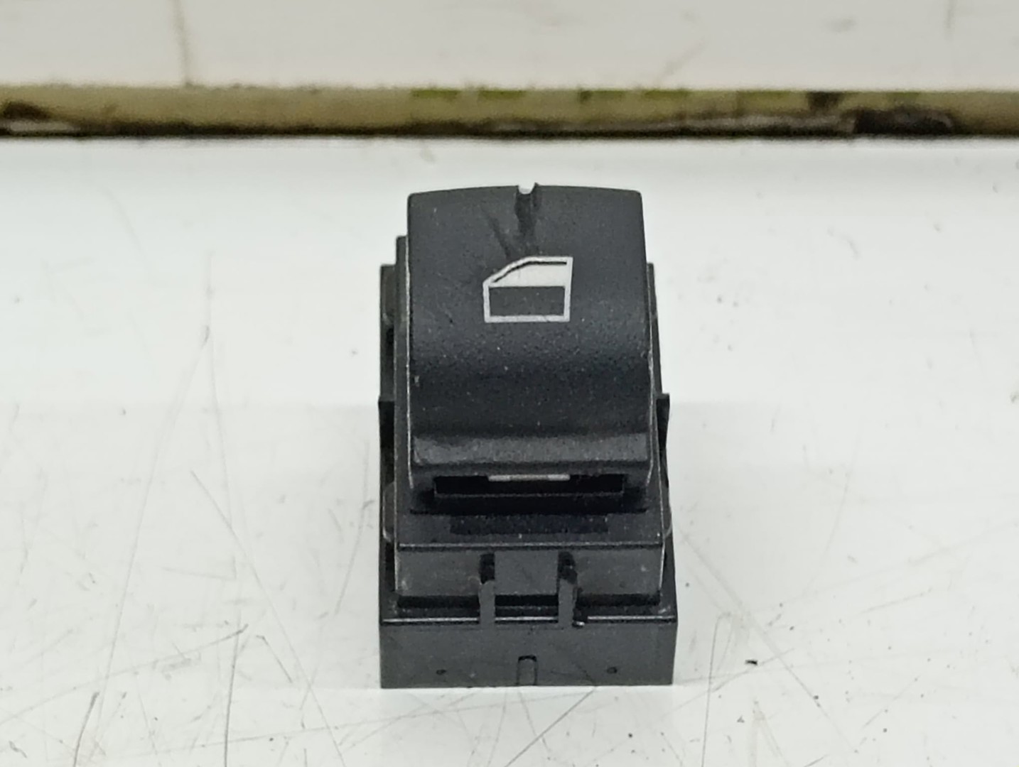 Buton geam 9241949-01 BMW Seria 5 F10 (2009 - 2013)
