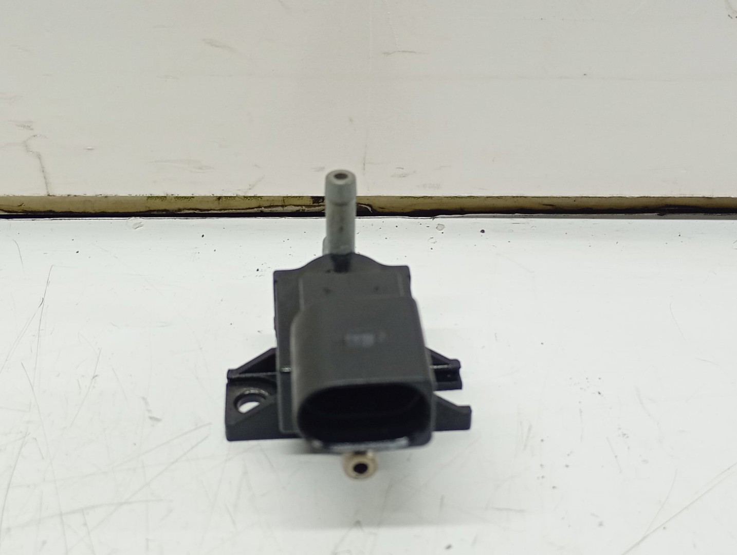 Electrovalva vacuum 06f906283 f Volkswagen Passat B7 (2010 - 2015)