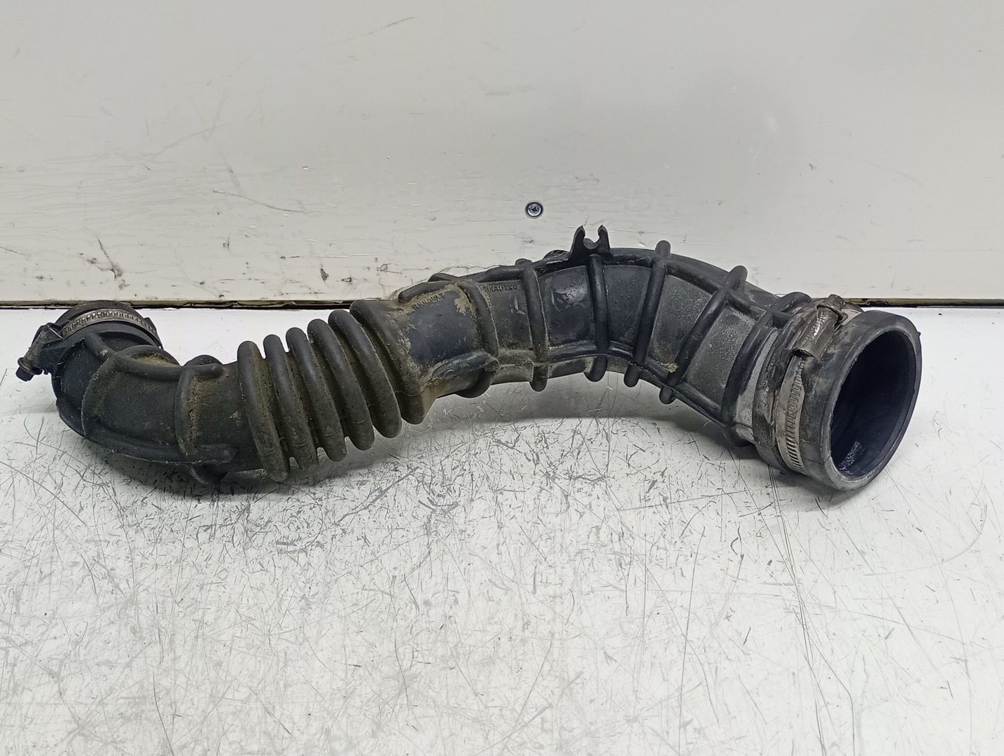 Tub admisie 8200500383 Renault Clio 3 (2005 - 2009)