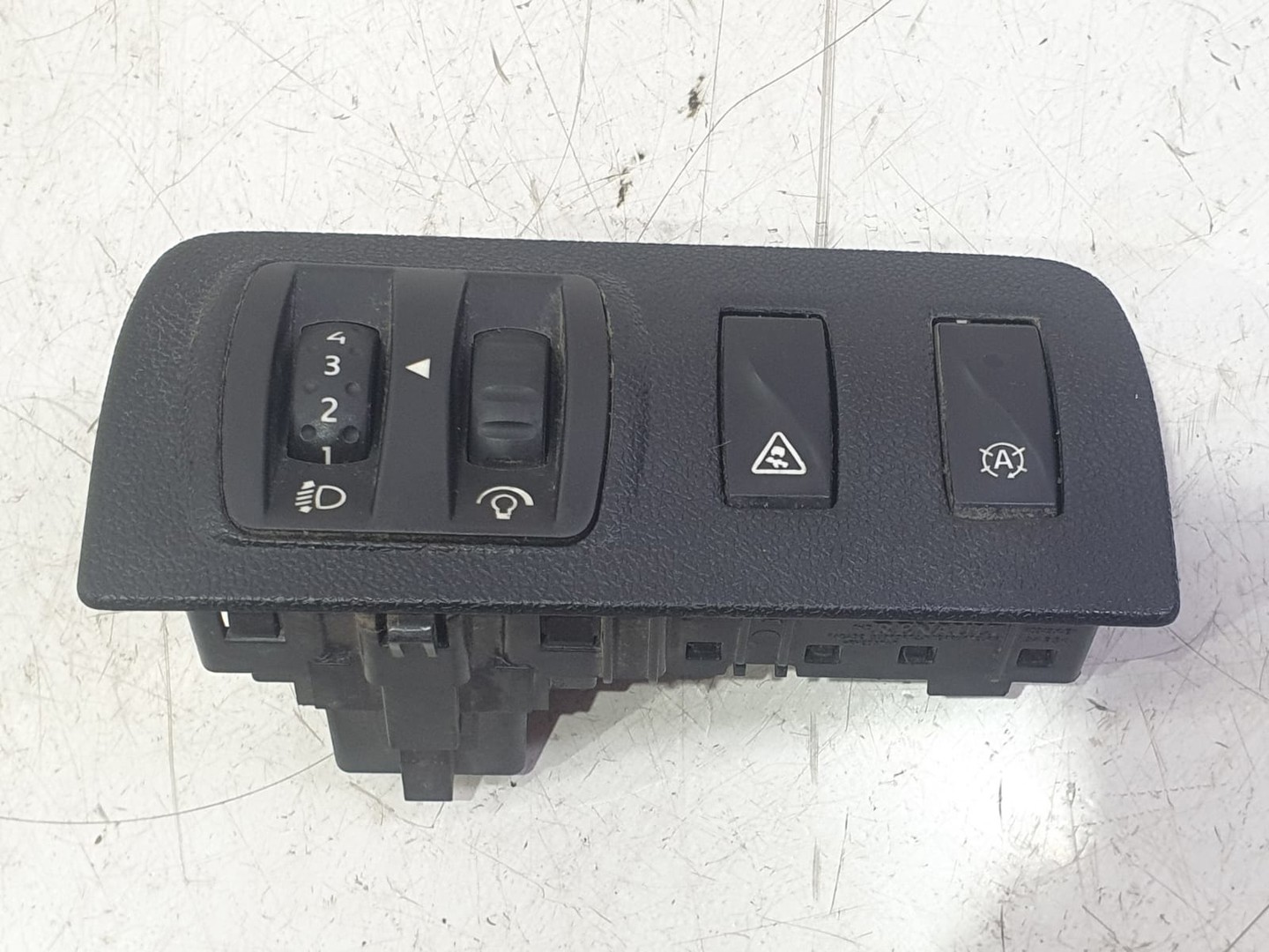 Panou butoane 648450001r Renault Megane 3 (2008 - 2014)
