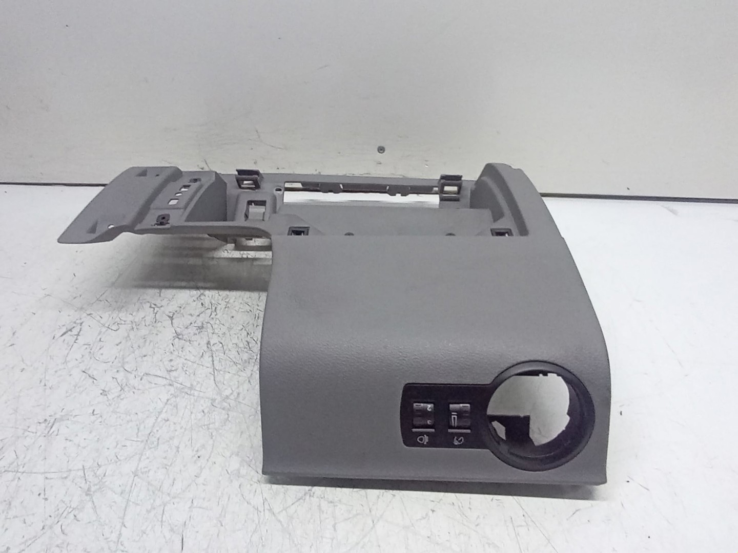 Ornament bord 1T1858365 Volkswagen Touran 1 (facelift) (2006 - 2010)
