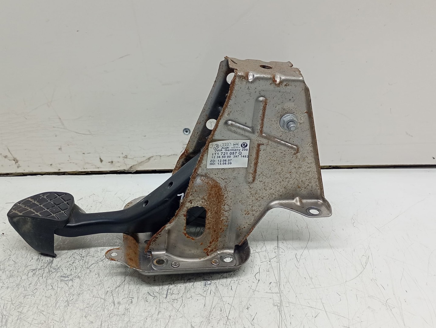 Pedala frana 1T1721057Q Volkswagen Touran 1 (facelift) (2006 - 2010)