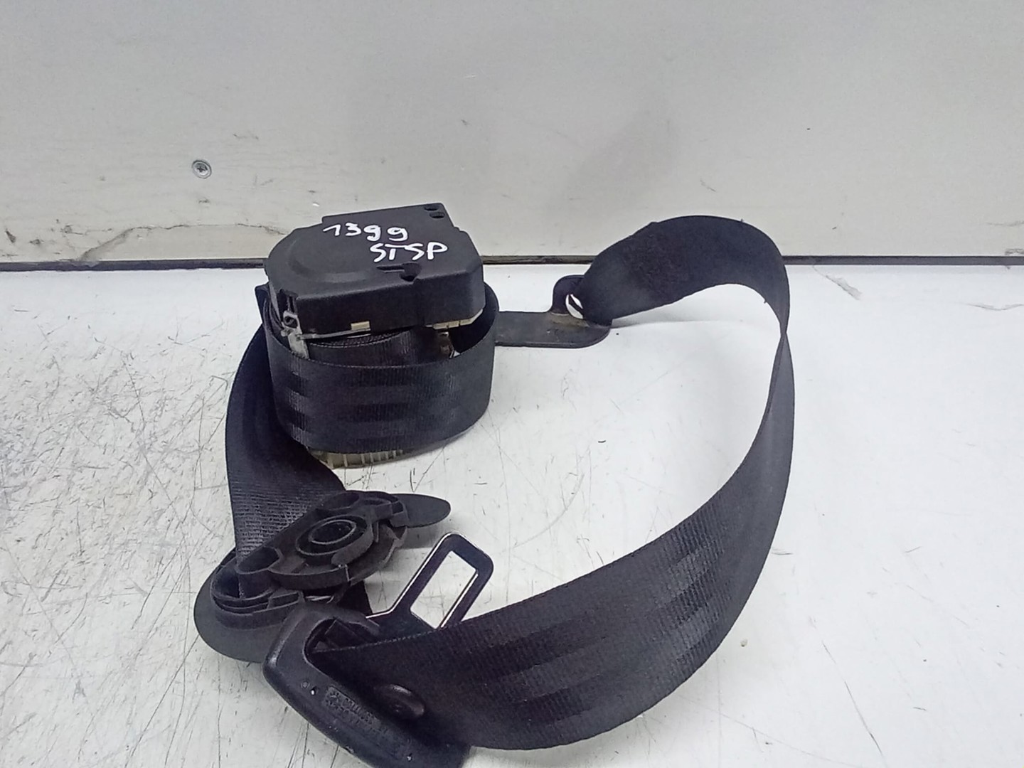 Centura siguranta spate 1t0857805c Volkswagen Touran 1 (facelift) (2006 - 2010)