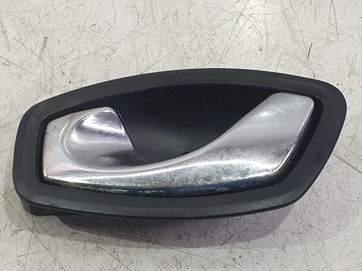 Maner interior stanga spate 826730001r Renault Megane 3 (2008 - 2014)