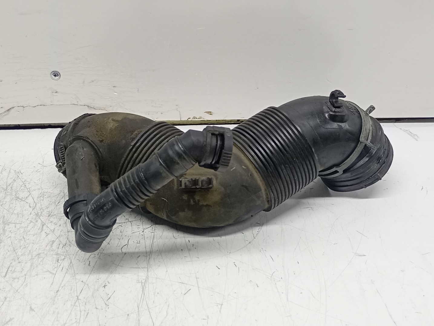 Tub admisie 3c0129654M Volkswagen Touran 1 (facelift) (2006 - 2010)