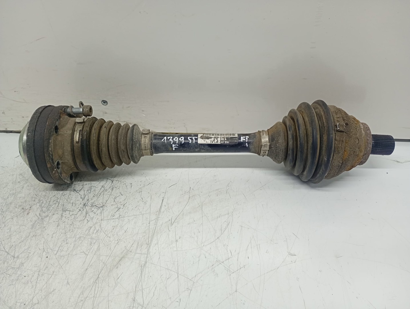 Planetara stanga fata 1K0407271Bj Volkswagen Touran 1 (facelift) (2006 - 2010)