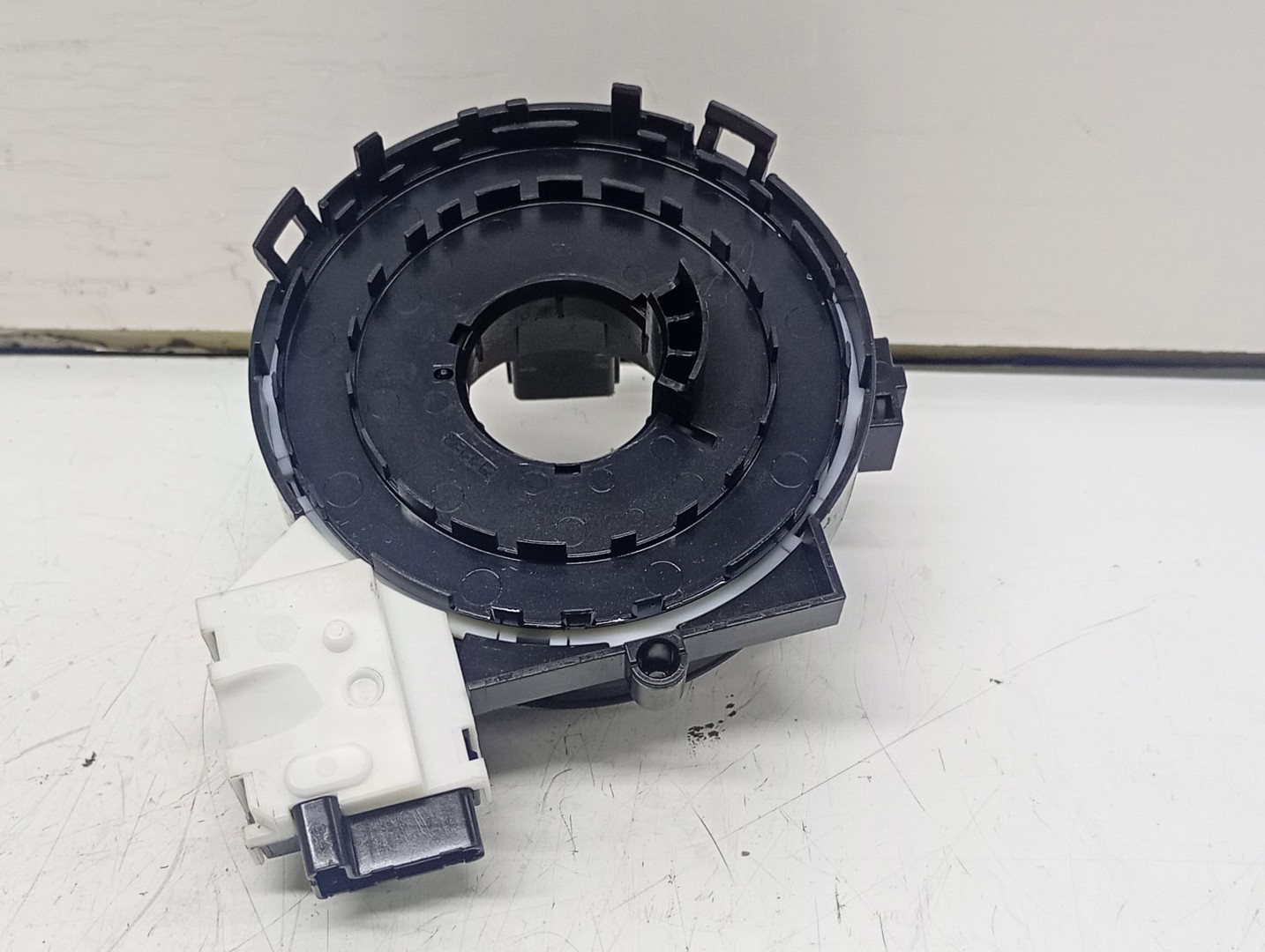 Spira volan 1K0959653C Volkswagen Golf 6 (2008 - 2015)