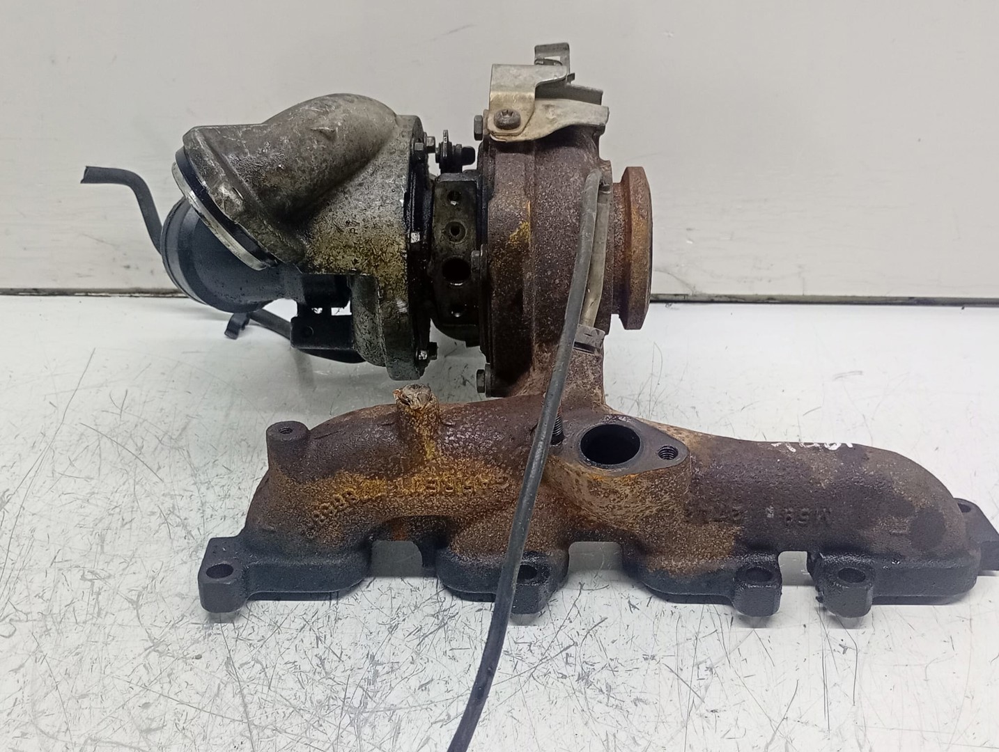 Turbo turbina 03L253016T Volkswagen Golf 6 (2008 - 2015)
