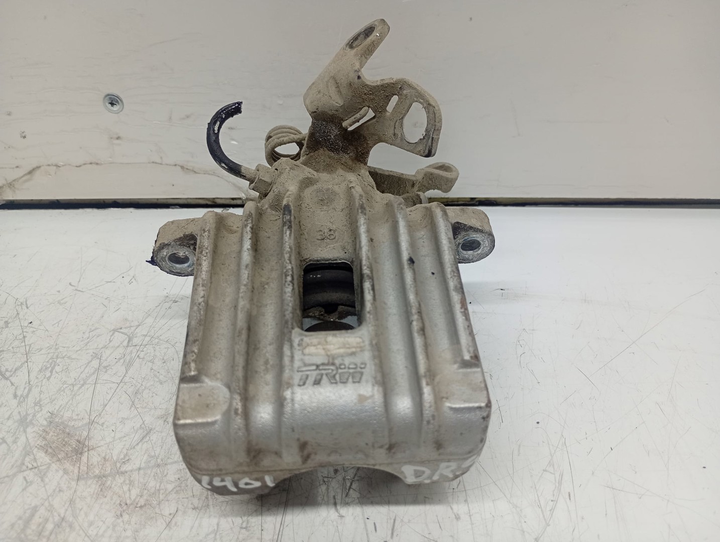 Etrier dreapta spate Volkswagen Golf 6 (2008 - 2015)
