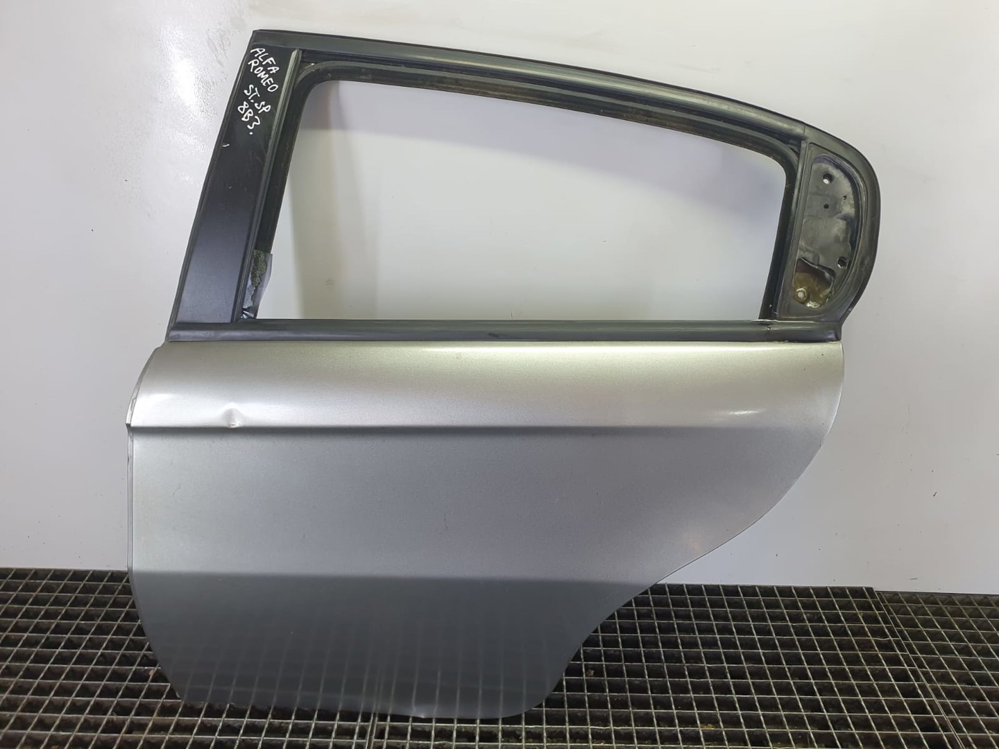 Usa stanga spate Alfa Romeo 147 1 (2000 - 2004)