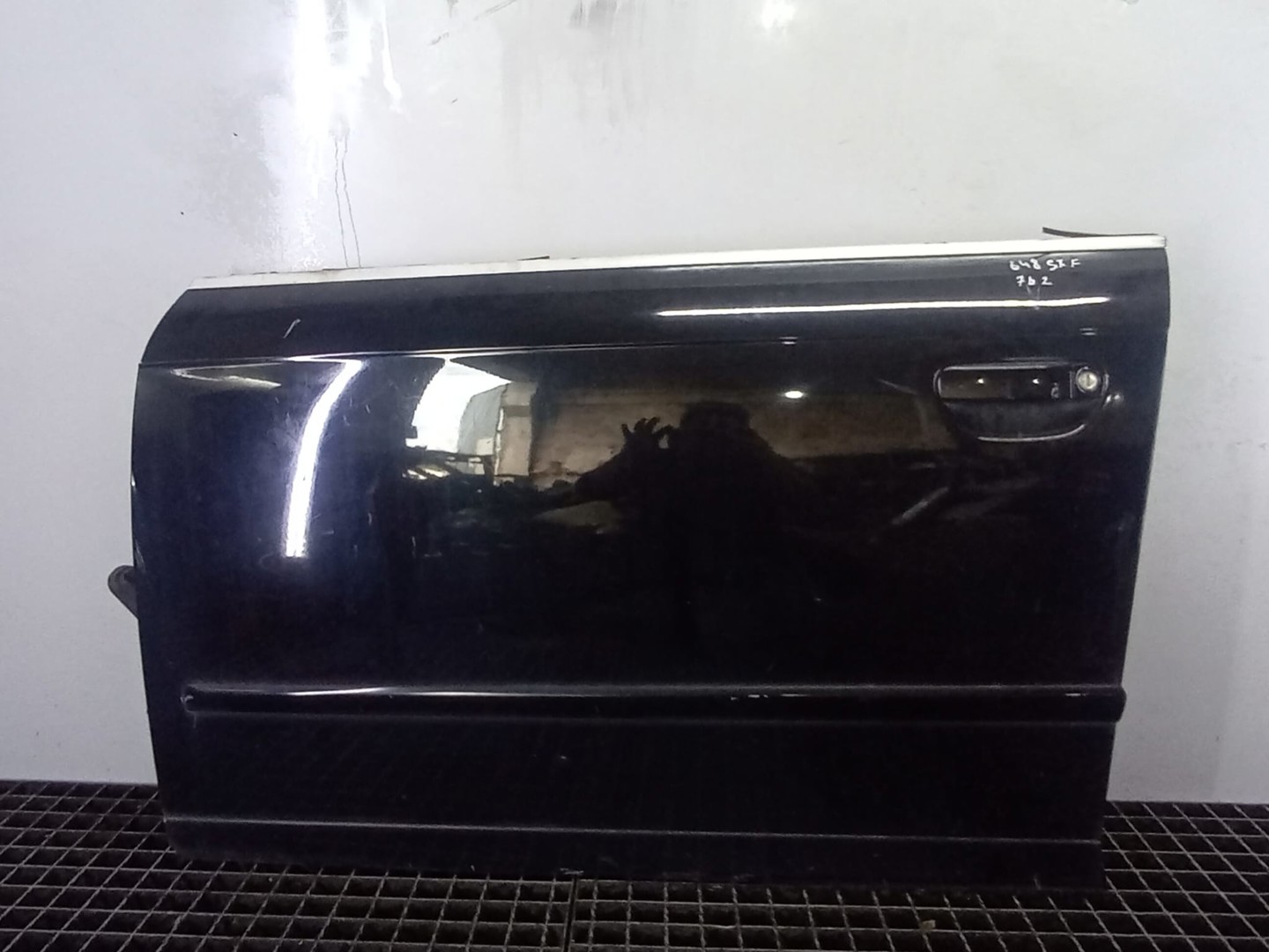 Usa stanga fata Audi A4 B7 (2004 - 2008)