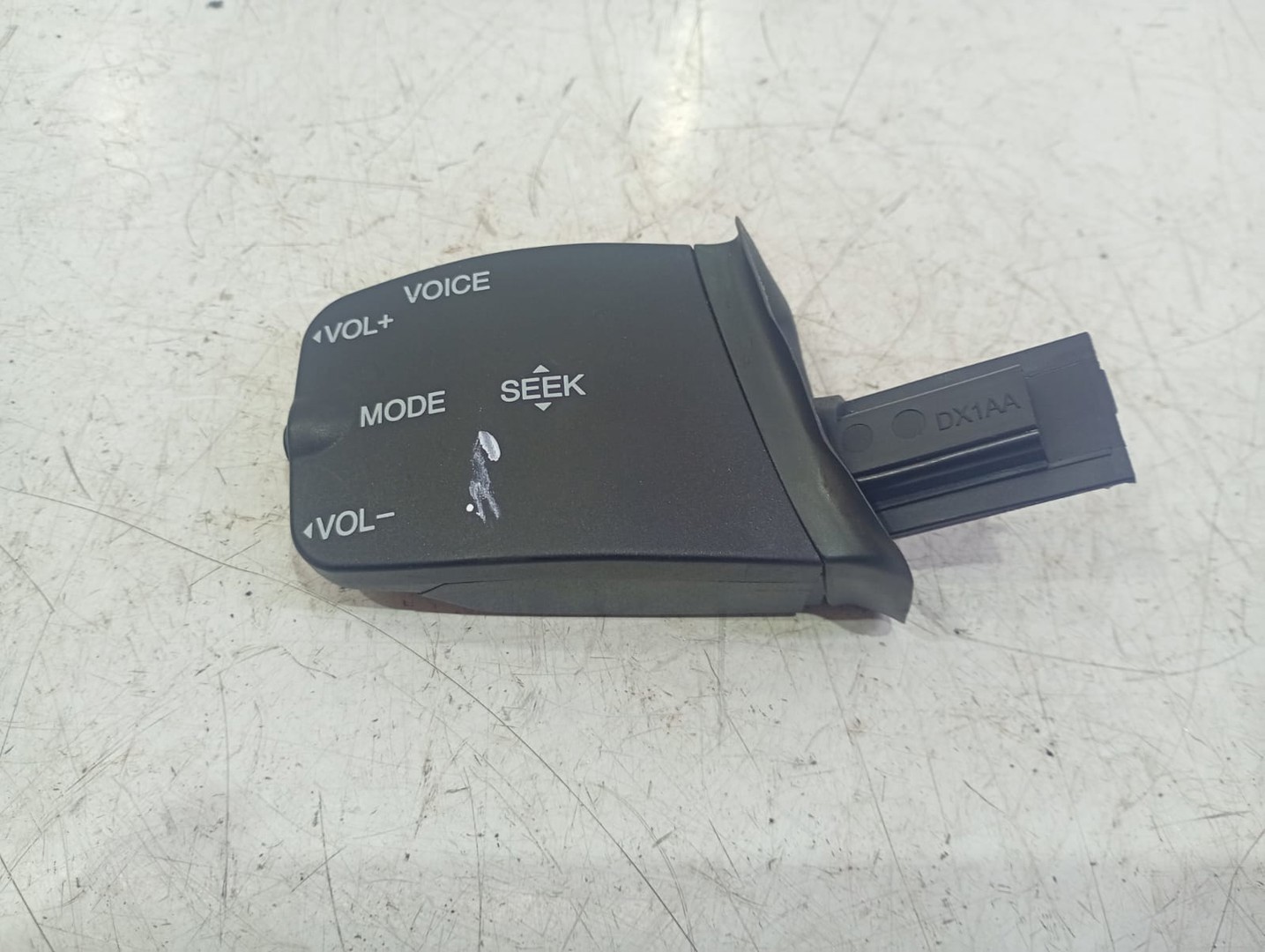 Maneta comanda radio 3m5t-14k147be Ford Focus 2 (facelift) (2008 - 2011)