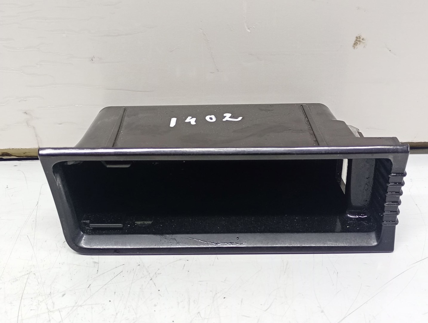 Scrumiera 3C0857309 Volkswagen Passat CC 1 (2008 - 2012)