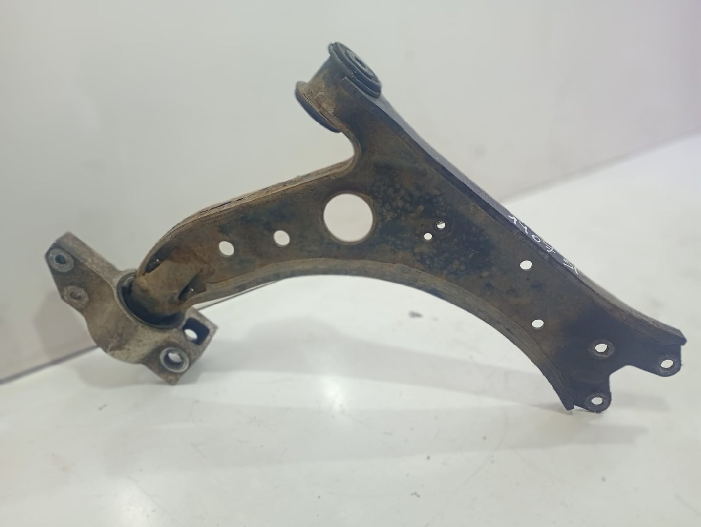 Brat suspensie stanga fata 1k0407853e Volkswagen Golf Plus 1 (2004 - 2009)