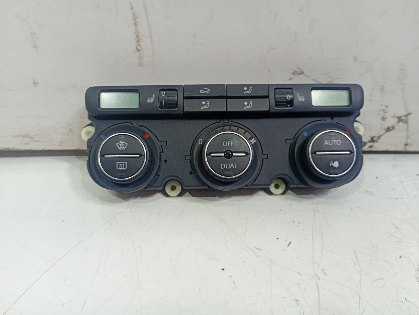 Panou clima ac Volkswagen Golf Plus 1 (2004 - 2009)