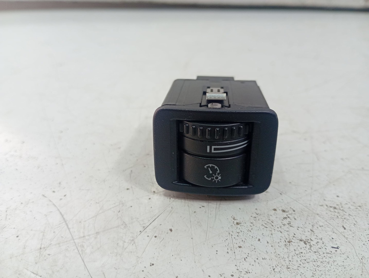 Buton intensitate lumini 5m0941334a Volkswagen Golf Plus 1 (2004 - 2009)