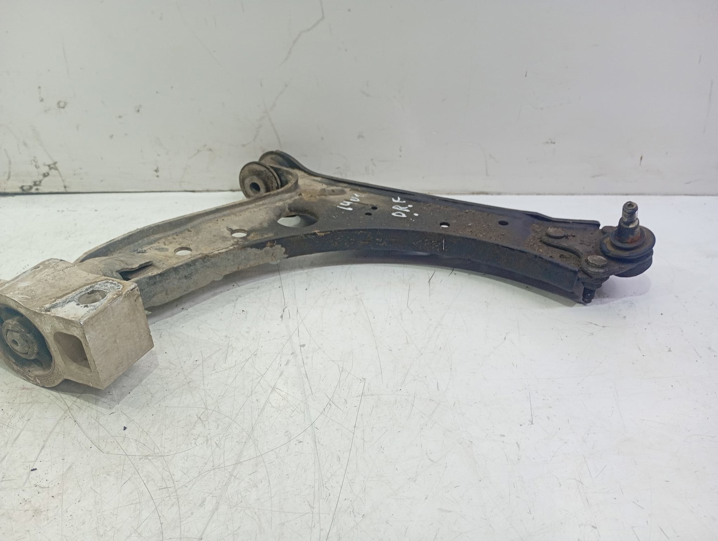 Brat suspensie fata Volkswagen Golf 6 (2008 - 2015)