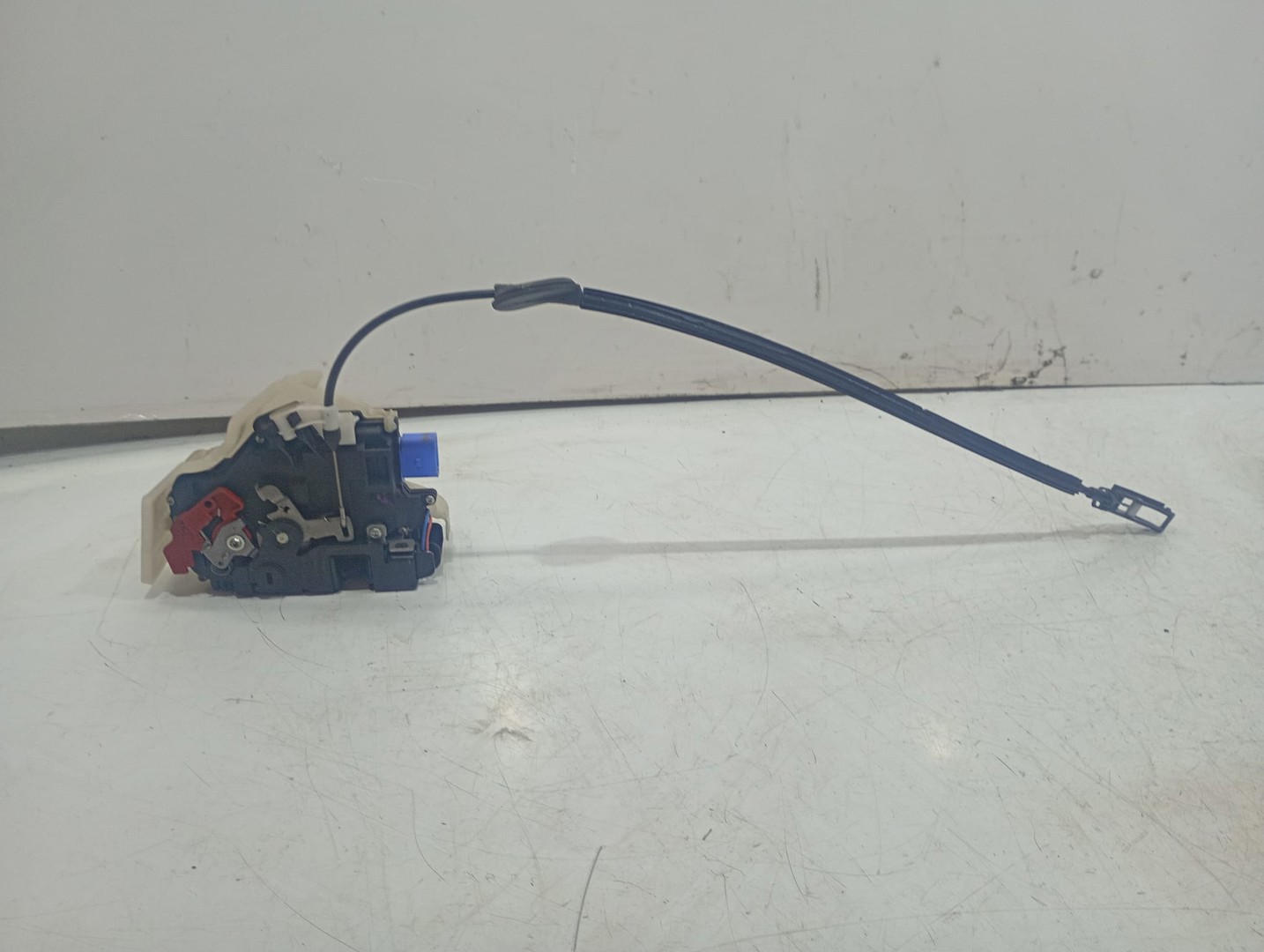 Broasca stanga spate Volkswagen Golf Plus 1 (2004 - 2009)