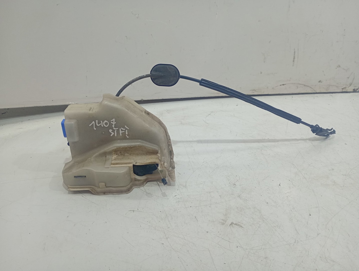 Broasca stanga fata Volkswagen Golf Plus 1 (2004 - 2009)